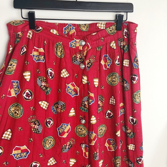 Vintage Red Button Down Fleur de Lis Crest Skirt - Picture 6 of 6